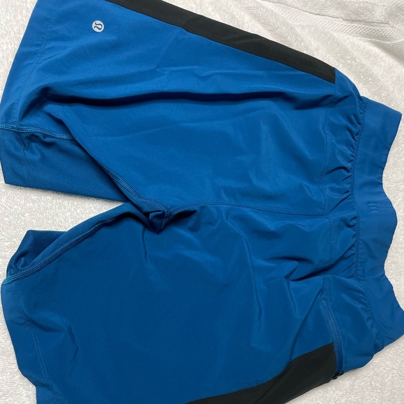 T.H.E Linerless Short 9” - Picture 2 of 2